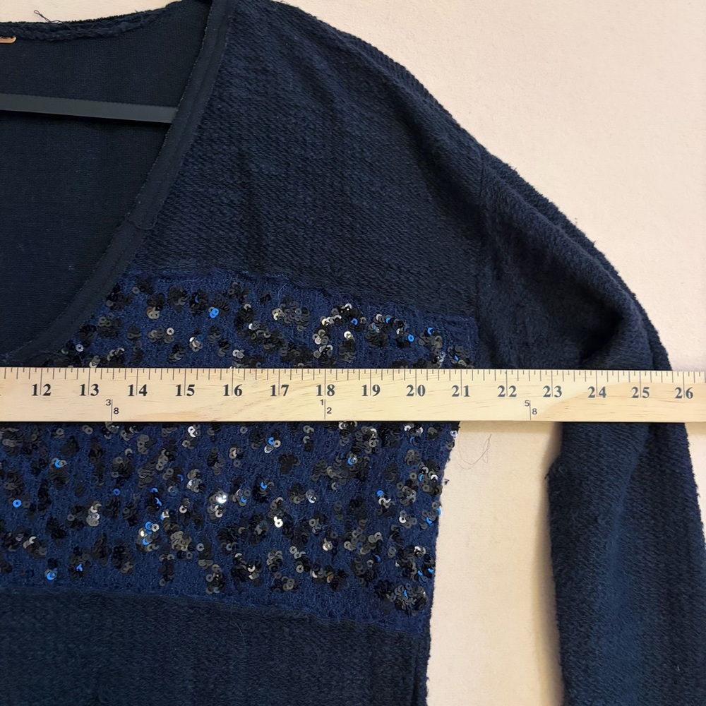 Free People Black and Blue Sweater - Picture 13 of 14